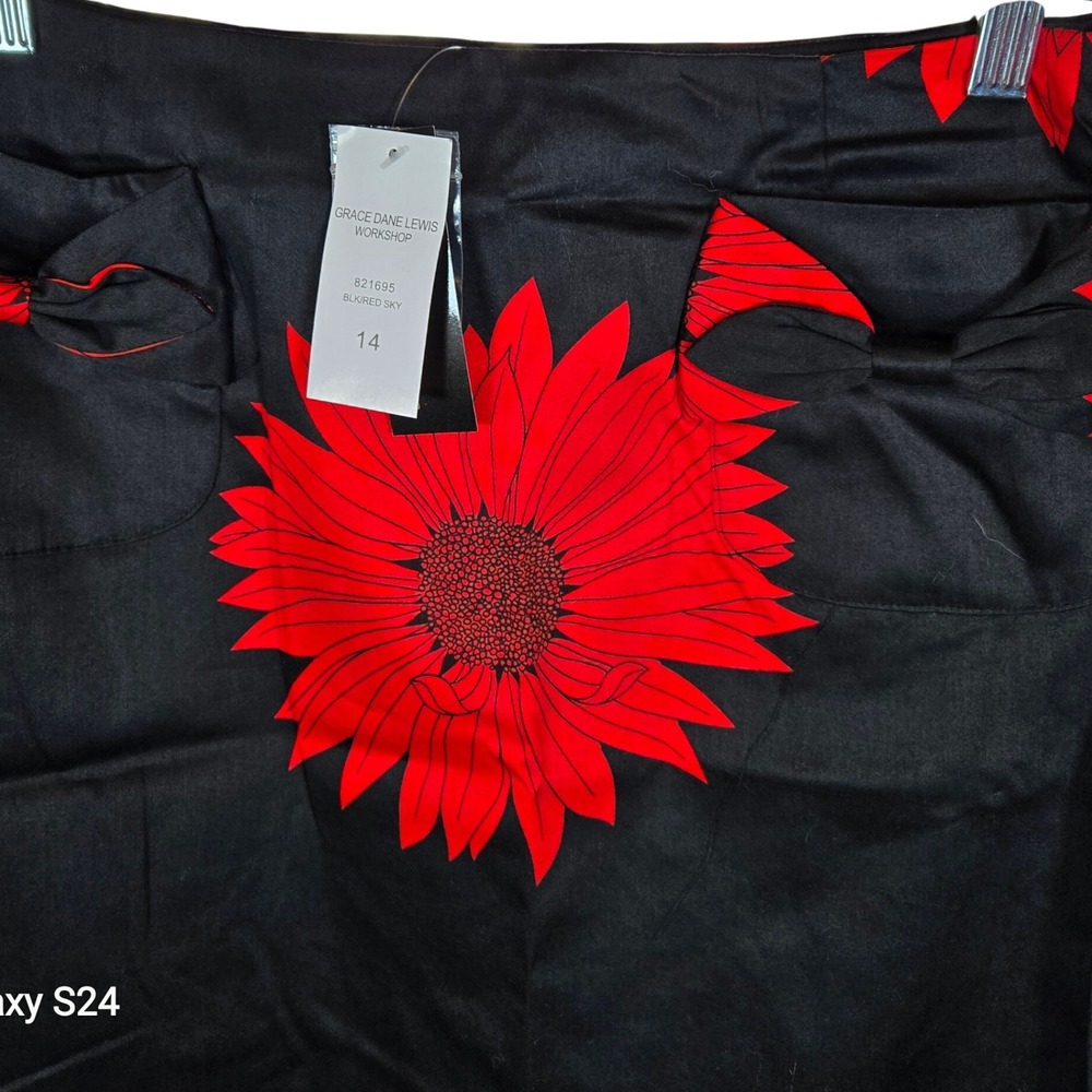 Grace Dane Lewis Workshop Black Red Sunflower Print Skirt Size 14‎